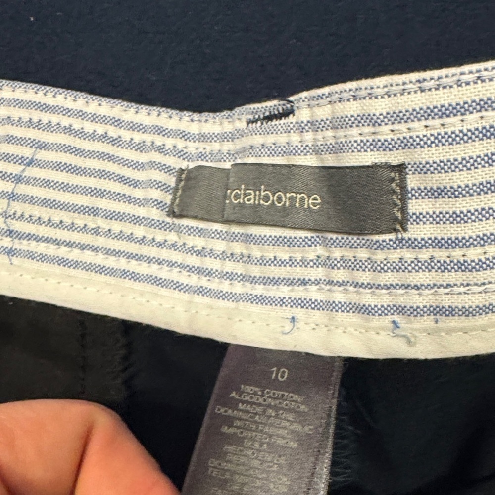 Liz Claiborne Black/dark blue Women's Shorts / DG102 - Picture 3 of 3
